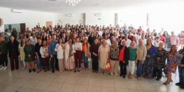 Respalda Milena Quiroga la Cartilla de Derechos de las Mujeres, en La Paz