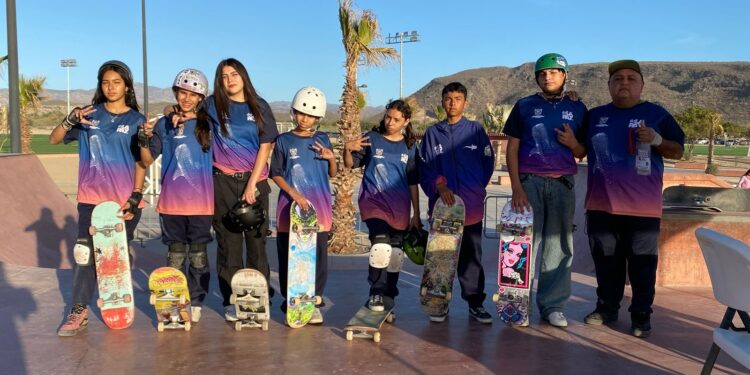 Obtiene selección municipal de skate 10 medallas en estatales CONADE
