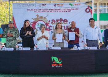 Firma Milena Quiroga convenio con CECYTE para el desarrollo integral de las y los estudiantes
