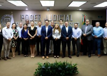 PODER JUDICIAL DEL ESTADO RECIBE A ASAMBLEÍSTAS DE CALIFORNIA