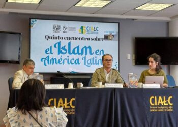 Académico de la UABCS participa en la ENAH y la UNAM con ponencias sobre escritoras marroquíes y relaciones transhispánicas