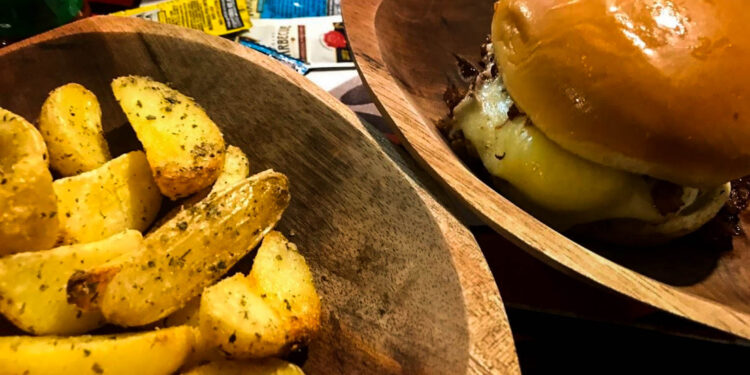 Llama IMSS BCS a prevenir enfermedades como gastritis 