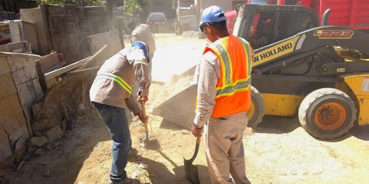 Reciben rehabilitación permanente parques y áreas recreativas en Los Cabos