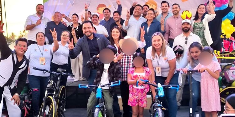 Celebran con éxito Festival del Día de la Niñez en Cabo San Lucas; reunió a más de mil 500 personas