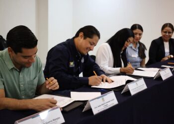 Firma convenio IMDIS y Royal Solaris por la inclusión en el sector turístico de Los Cabos