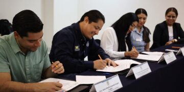 Firma convenio IMDIS y Royal Solaris por la inclusión en el sector turístico de Los Cabos