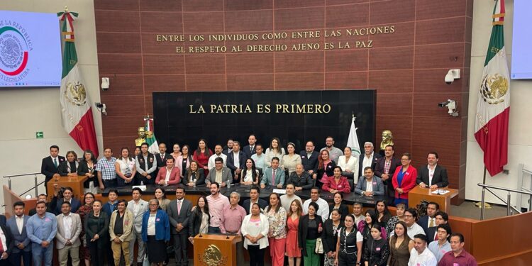 Toma protesta síndica de Los Cabos como integrante de la Coordinación Nacional de Síndicos y Regidores