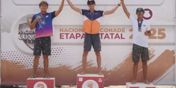 Triunfan surfistas de Los Cabos en etapa estatal de Olimpiada Nacional 2025
