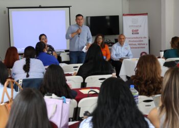 Fortalece SEDIF la capacitación de personal de centros de asistencia social