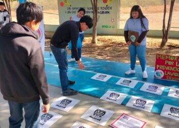 Llevan consultas amigables a escuelas secundarias de la entidad