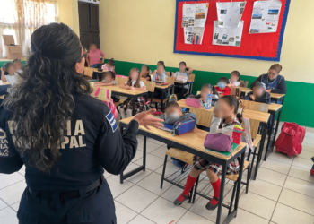 Acerca la policía cibernética, pláticas preventivas a planteles educativos