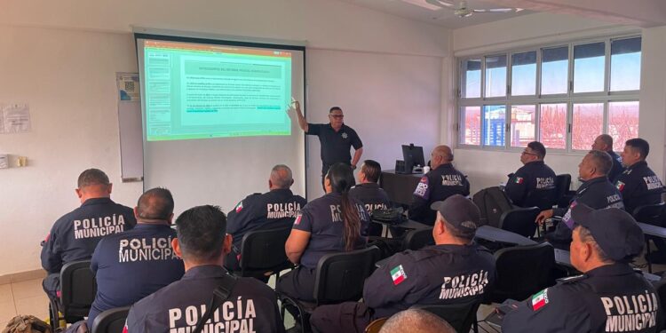Evalúan competencias de la función policial a 250 elementos municipales
