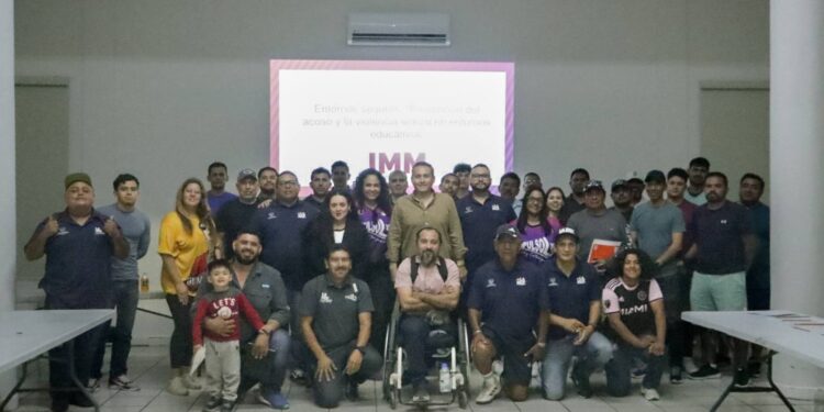 Promotores del programa Impulso reciben plática sobre prevención del acoso