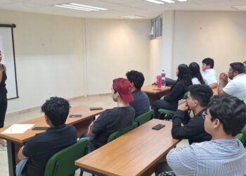 Imparte Juventud Municipal charlas a estudiantes de la Escuela Normal Superior