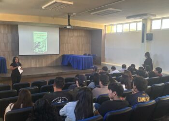 Estudiantes de la UABCS reciben charlas sobre cultura de denuncia y violencia
