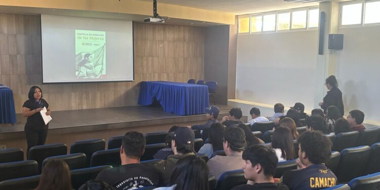 Estudiantes de la UABCS reciben charlas sobre cultura de denuncia y violencia