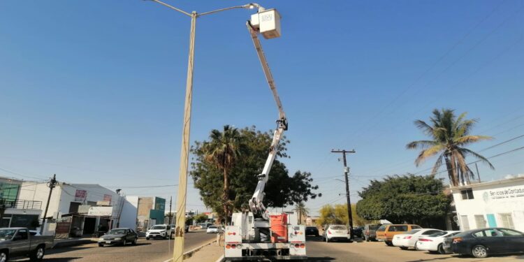 Servicios Públicos atiende más de 140 reportes y refuerza mantenimiento urbano en La Paz