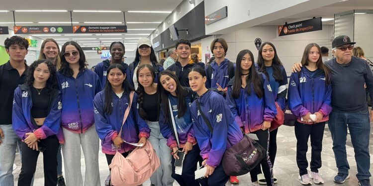 Compiten deportistas de La Paz en macro regionales de atletismo y béisbol 5