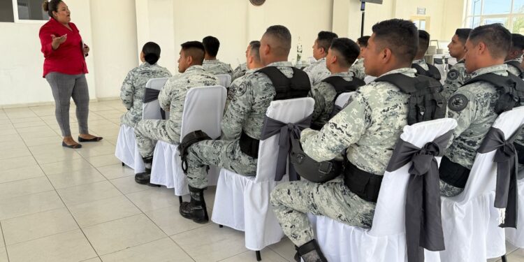 Capacitan a elementos de la Guardia Nacional en derechos humanos con perspectiva de género