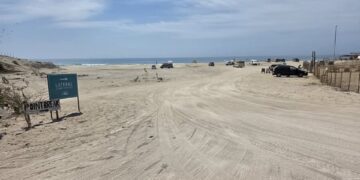 Rehabilitan caminos de acceso a playas de Los Cabos