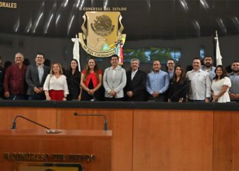 Se reúnen diputados de la XVII legislatura con homólogos de California 