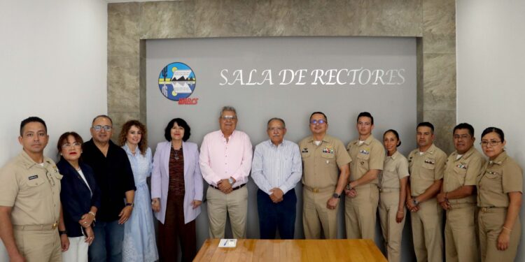 UABCS y Escuela de Aviación Naval exploran convenio de colaboración académica