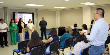 Estudiantes de la UABCS Guerrero Negro participan en encuentro académico con la UNACH