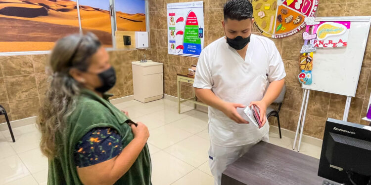 Llama IMSS BCS a prevenir padecimientos como la hipertensión 