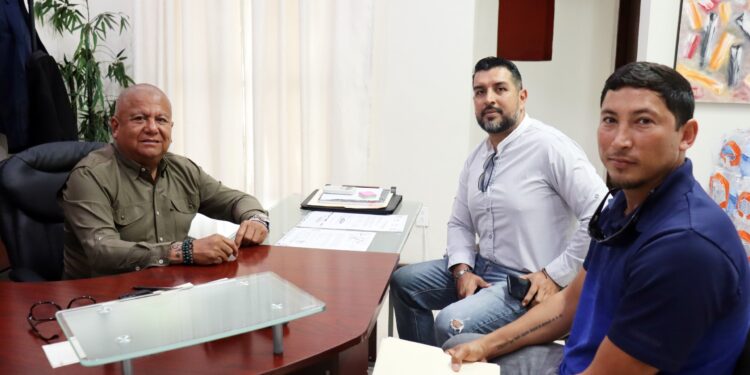 Reciben apoyo alumnos de Cabo San Lucas que competirán en Juegos Deportivos Nacionales de la Educación Media Superior 2025