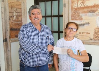 Gobierno de Los Cabos cumple con la entrega del bono anual a personal jubilado y pensionado afiliado al SSSTE