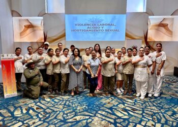 Capacitan en Los Cabos a personal de Hotel Garza Blanca sobre igualdad sustantiva y prevención de violencia laboral