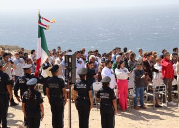 Conmemoran en Cabo San Lucas el 120° Aniversario del Faro Viejo de Cabo Falso y el 163° de la Batalla de Puebla