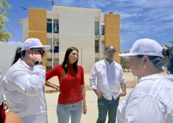 Niñez de Los Cabos contará con nuevos desayunadores escolares; supervisan trabajos