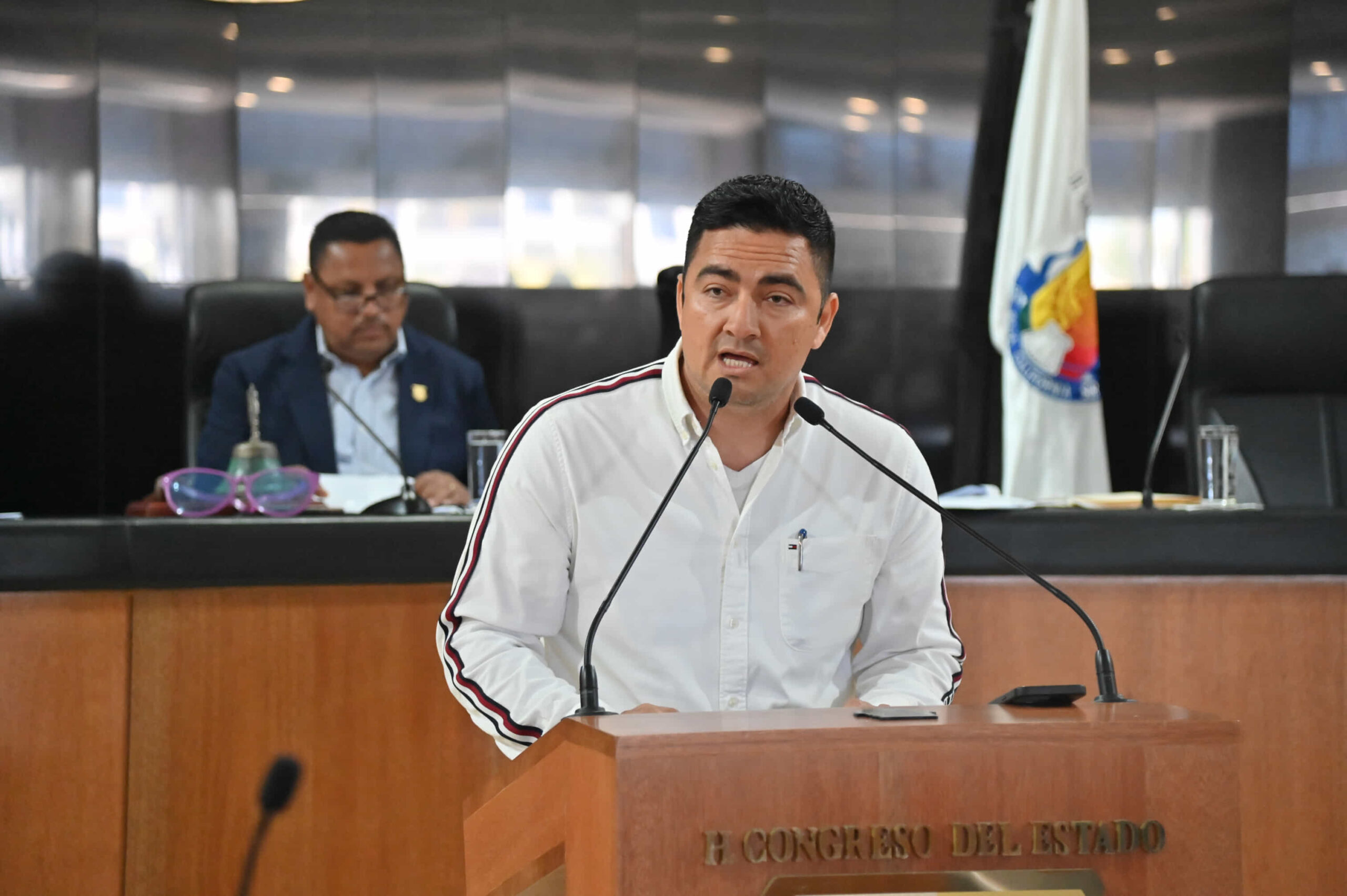 Concesiones vitalicias de transporte proponen diputados Omar Torres y Sergio Huerta