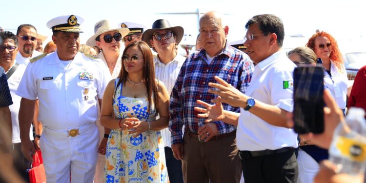 Inaugura el Gobernador Víctor Castro el Aero Fest Baja 2025 en Loreto