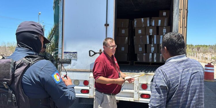 Refuerza el Gobierno de BCS operativos de verificación de vehículos y mercancías extranjeras