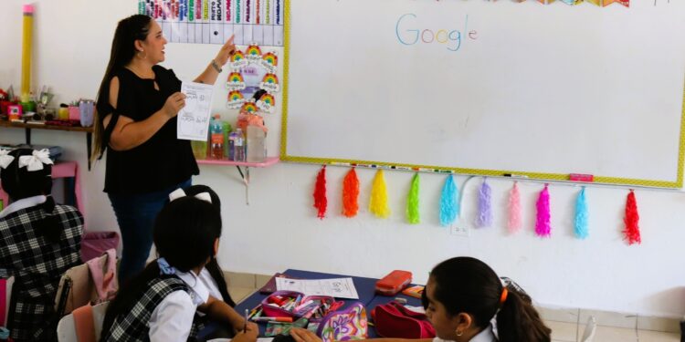 Otorgarán plazas y horas en educación básica conforme a la antigüedad del personal: SEP