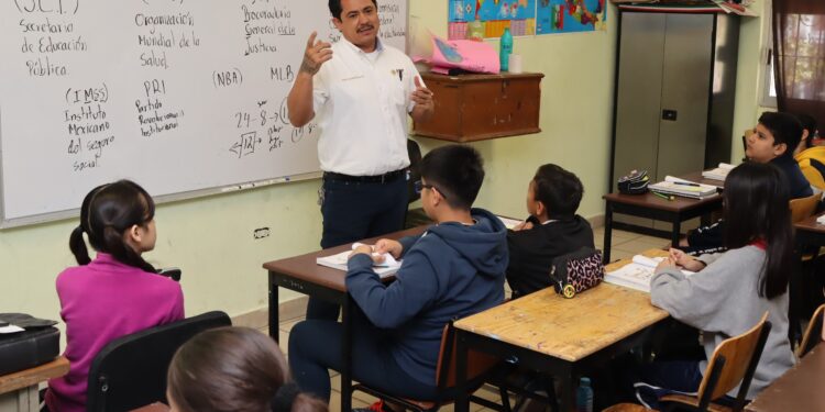 Reafirman docentes de BCS una enseñanza basada en valores a estudiantes