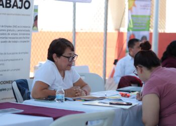 Jornada Social y de Empleo en la colonia Olas Altas, en La Paz, este 7 de mayo