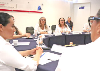 Conjuntan esfuerzos para la atención en servicios de salud en BCS