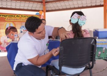 Reitera Secretaría de Salud el llamado a vacunar a menores contra el sarampión