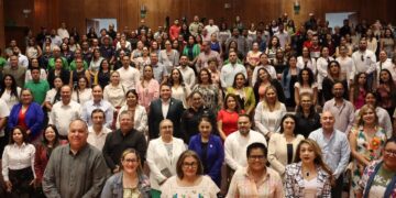 Realiza dirección de inclusión de la STByDS, foro en beneficio de familias diversas