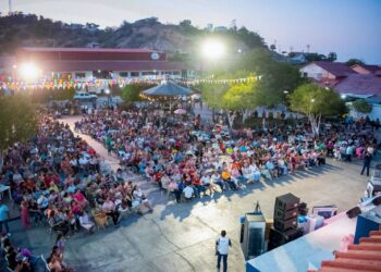 GRAN CELEBRACIÓN DEL DÍA DE LAS MADRES EN SANTA ROSALÍA