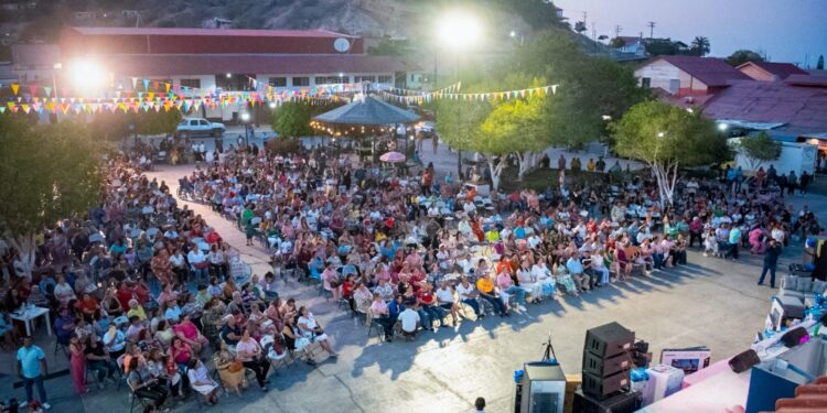 GRAN CELEBRACIÓN DEL DÍA DE LAS MADRES EN SANTA ROSALÍA