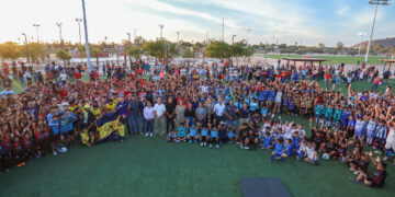 Inaugura Milena Quiroga Primer Torneo Municipal de Fútbol por La Paz
