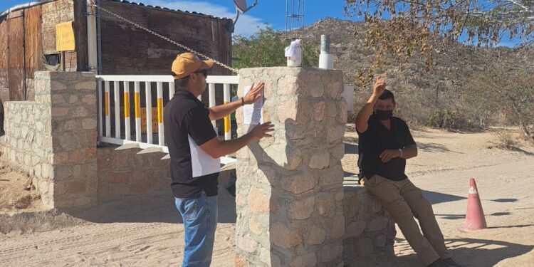 Avanza proceso legal para liberar accesos a playas en La Paz: Pavel Castro