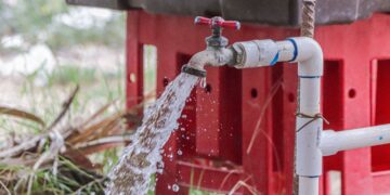 Suministra OOMSAPAS agua potable a 97 colonias de La Paz