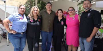 DIF La Paz celebra el Día de las Madres con más de 120 abuelitas de las Casas de Día 