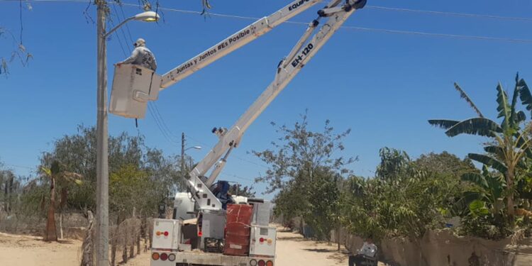 Rehabilita Ayuntamiento de La Paz 55 luminarias en La Trinidad y El Carrizal