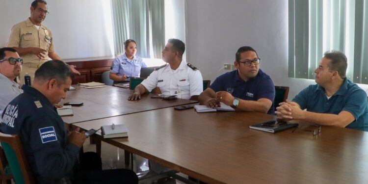 Inician preparativos para el festival en conmemoración del Día de la Marina Nacional